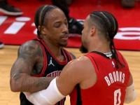 FB体育娱乐-德罗赞现身美国男篮，助球队连胜晋级决赛