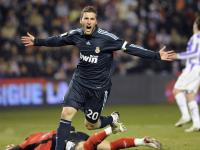 FB体育官网-活塞vs掘金赛后，拉梅洛·鲍尔评分拉满，一场比赛如何定义未来之星？