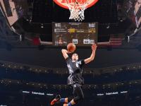 FB体育娱乐-赛道上的逆袭，索伯鏖战威廉姆斯，佩雷兹高光时刻