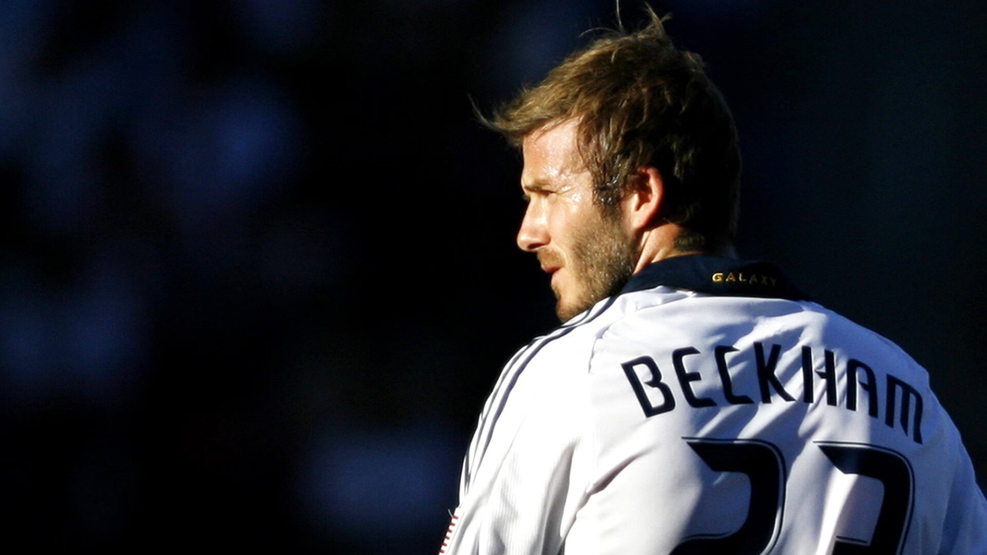 拉梅洛·鲍尔决胜时刻接管比赛,公牛客场力克雄鹿晋级