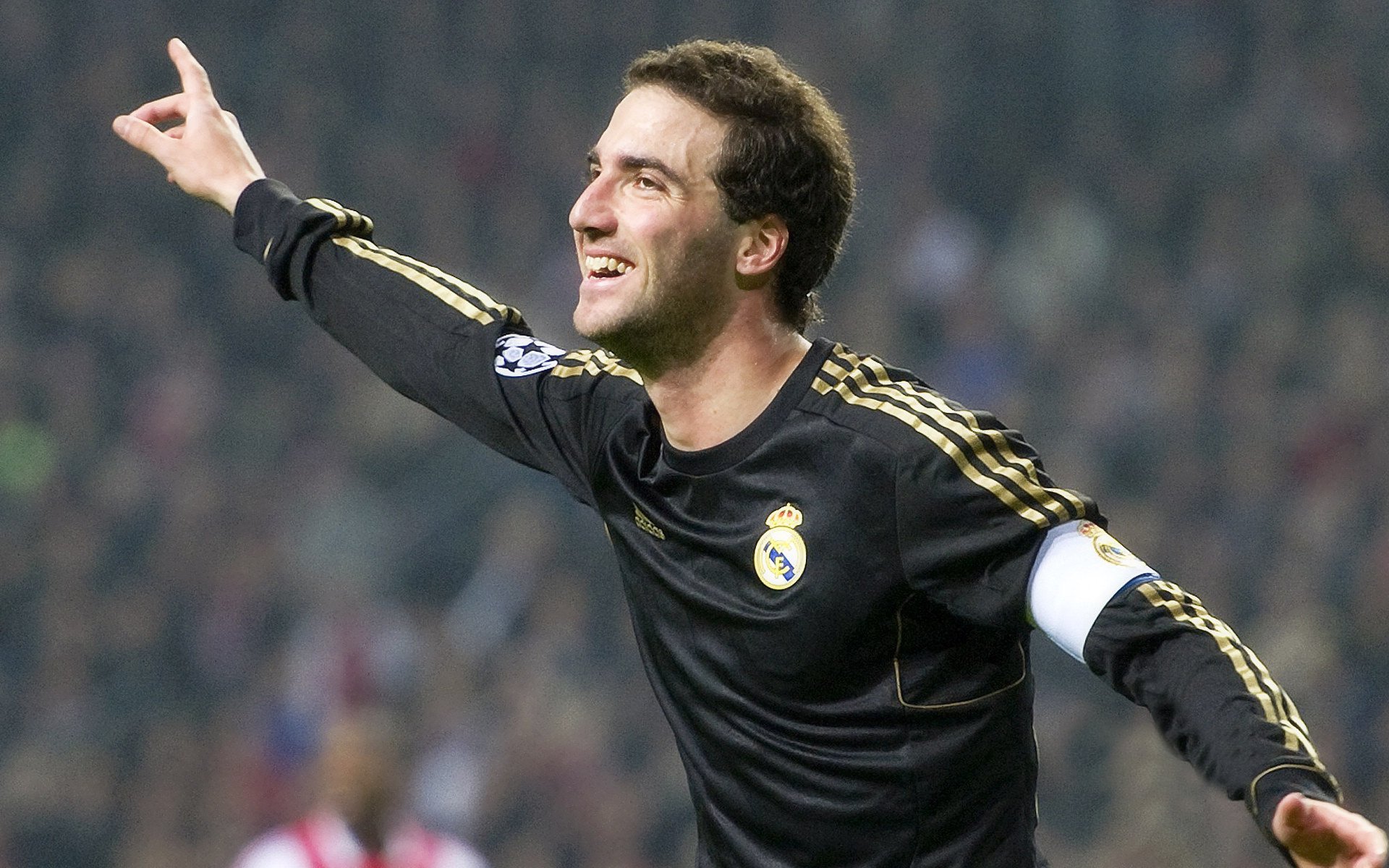 数据之巅，乔治的全面爆炸如何定义F1年度争冠之夜