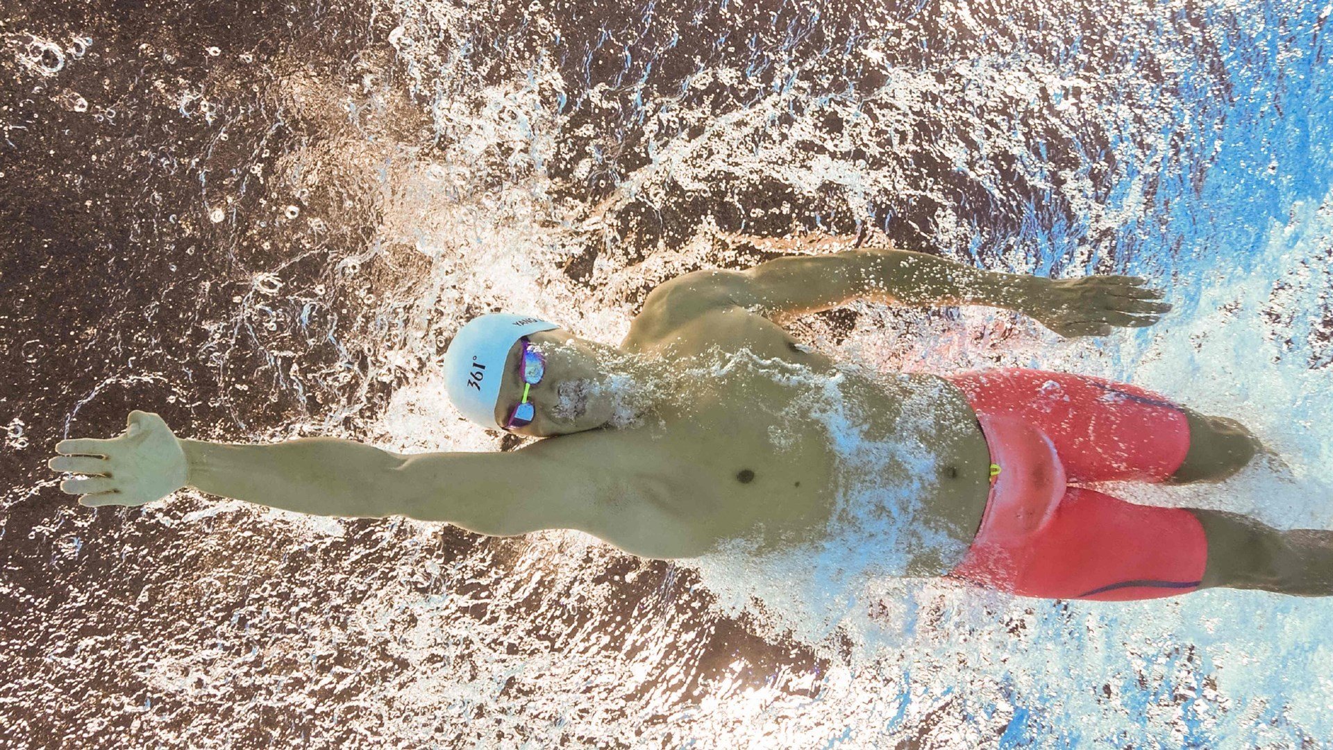 从墨尔本到伦敦，辛纳的火焰如何跨越半球，在拉沃尔杯点燃横扫澳网的传奇